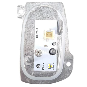 kkrauto.hu - AUDI A3 8V0998474B B011785-A jobb  oldali LED izzo DRL Ledcsik feny nappali menetfeny modul helyzetjelzo feny